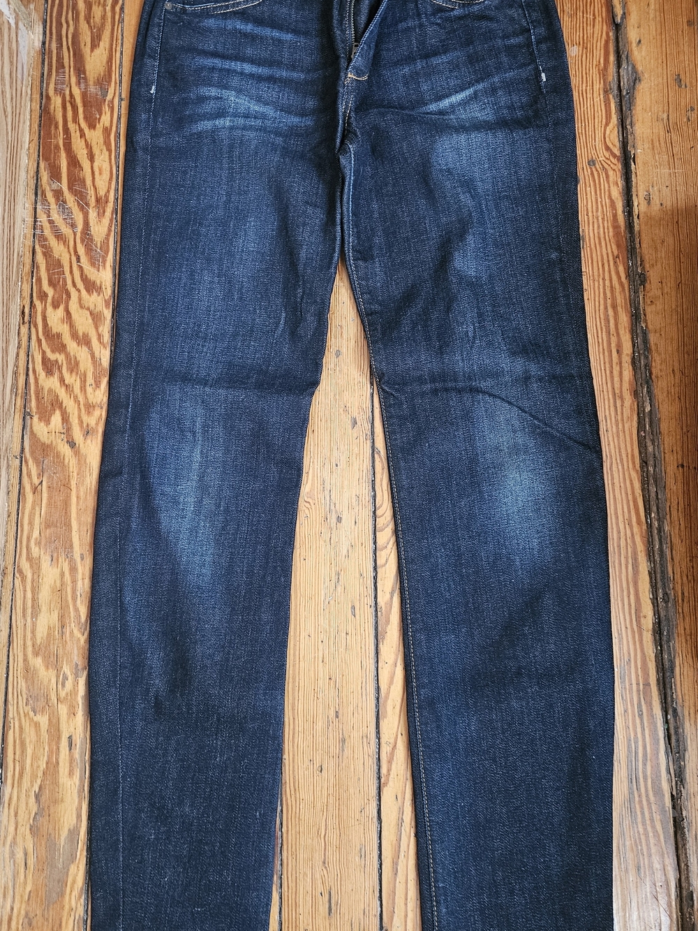 Joe's Jeans Women's Straight Leg Dark Blue Denim.